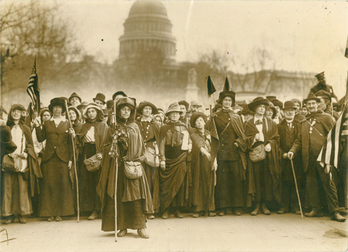 The suffragette “hikers” led by General Rosalie Jones at the Capitol, via Middlebury College Museum of Art